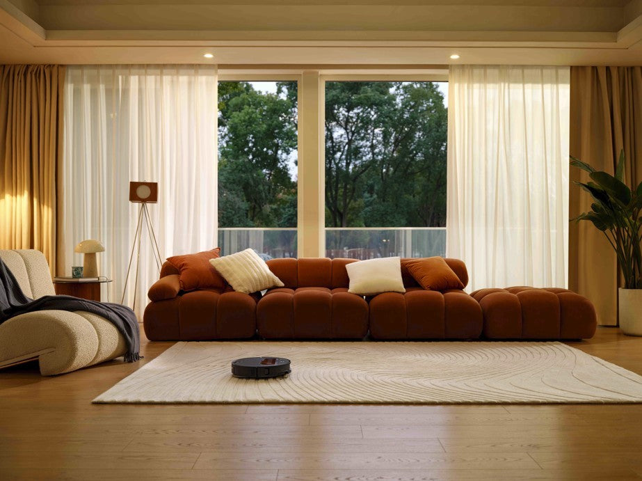 Saros Z70 trong phòng khách