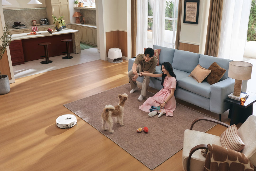 Với Roborock Qrevo Curv 2 Flow, phụ nữ hiện đại có thể thoải mái sống chậm