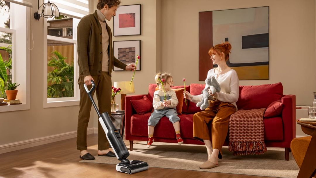 máy hút bụi kiêm lau nhà