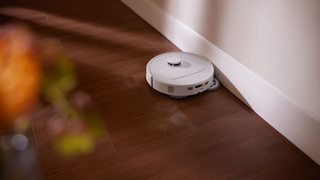 máy hút bụi lau nhà tự động