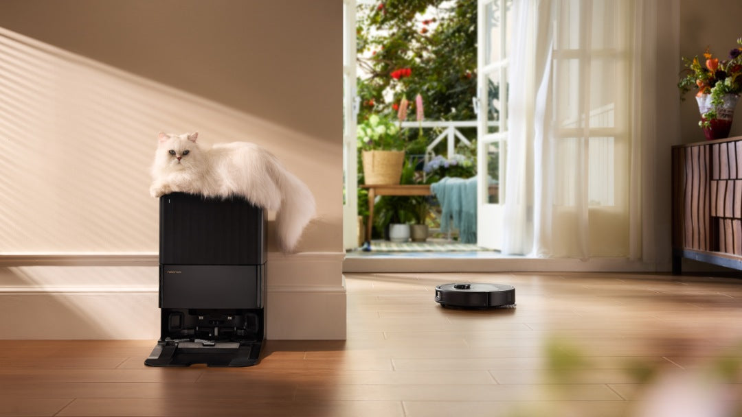 robot hút bụi sạc đầy pin có cần rút sạc không