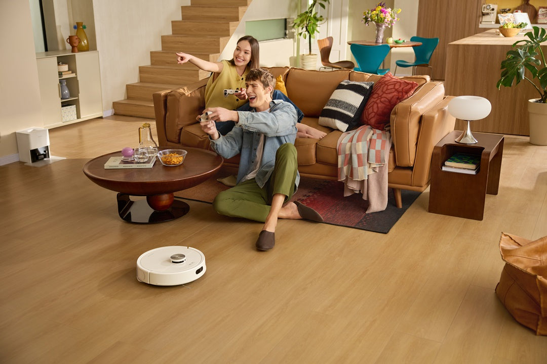 Q7 TF được O-Tech phân phối chính hãng tại Việt Nam với giá 4.990.000 VNĐ