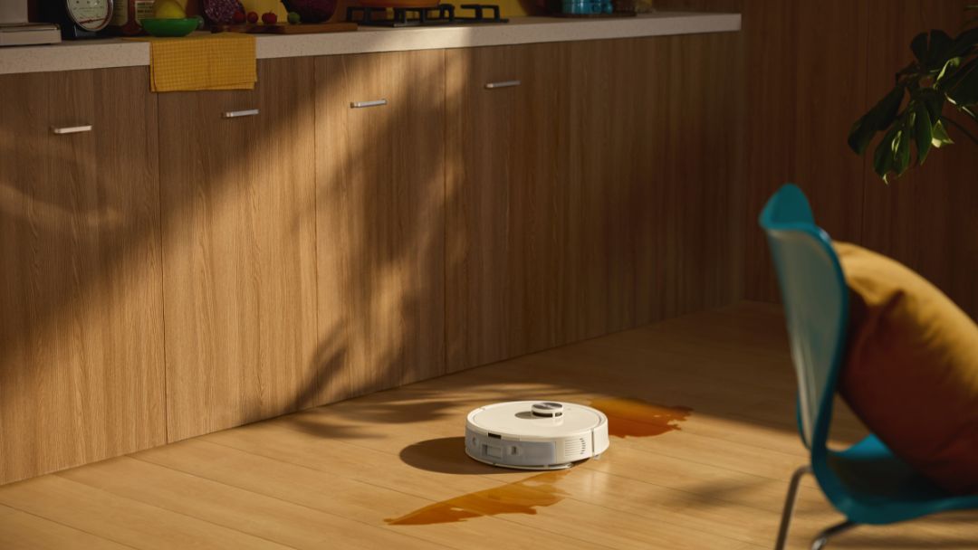 robot hút bụi tự giặt giẻ