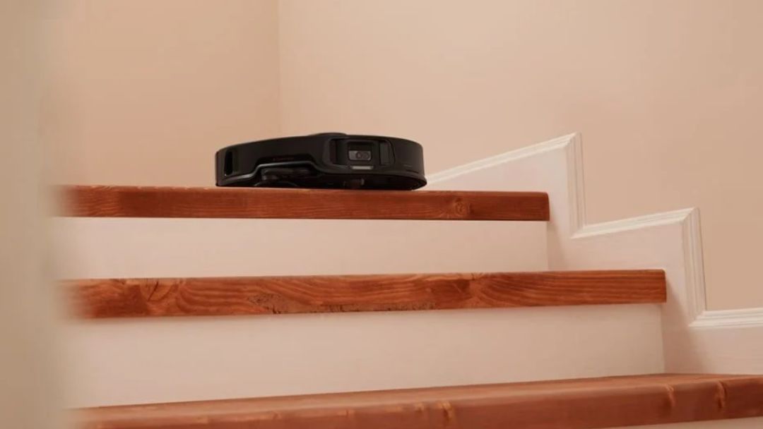 robot lau cầu thang