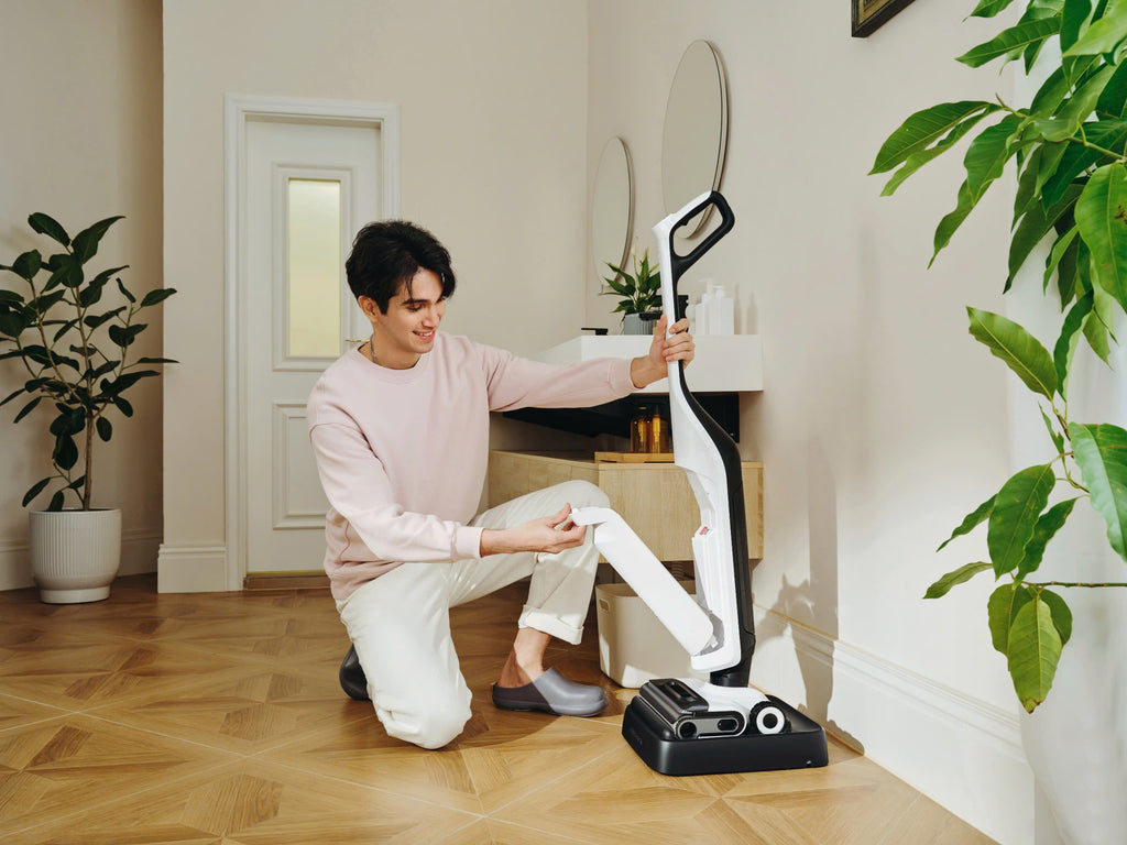 Dễ dàng làm sạch bình chứa nước bẩn và bộ lọc