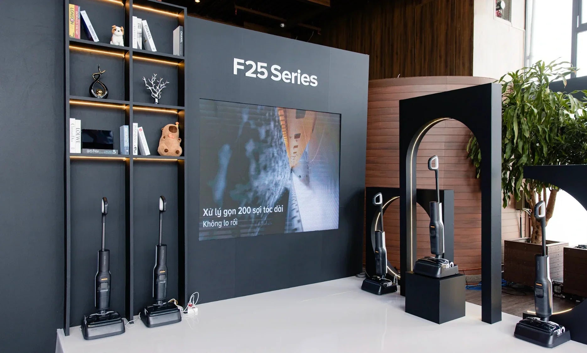 Không gian triển lãm dòng sản phẩm của F25 Series