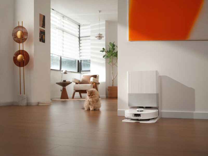 Roborock trình làng bộ đôi robot hút bụi mới với công nghệ vượt tầm giá