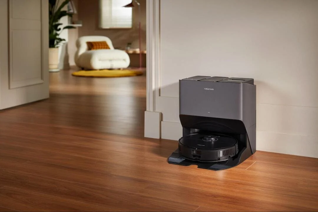 Sản phẩm Roborock và Dock